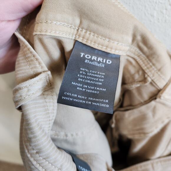 Torrid Mid Rise Slim Straight Leg Chino Pants Flat Fronts Khaki Size 14 - Picture 10 of 11
